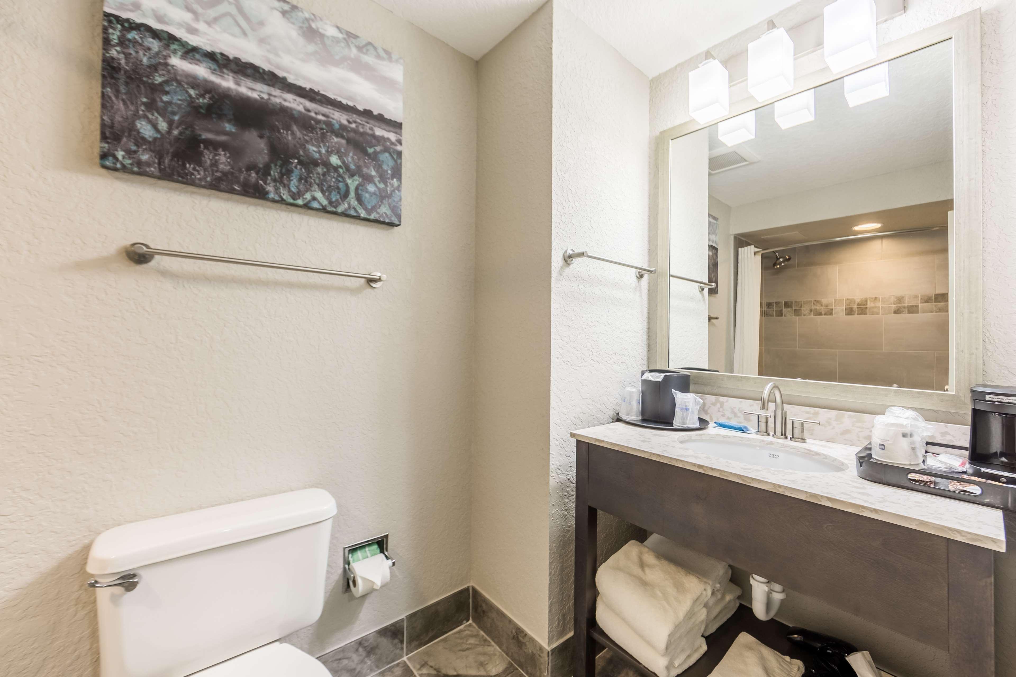 Best Western Plus Sebastian Hotel & Suites Exterior foto