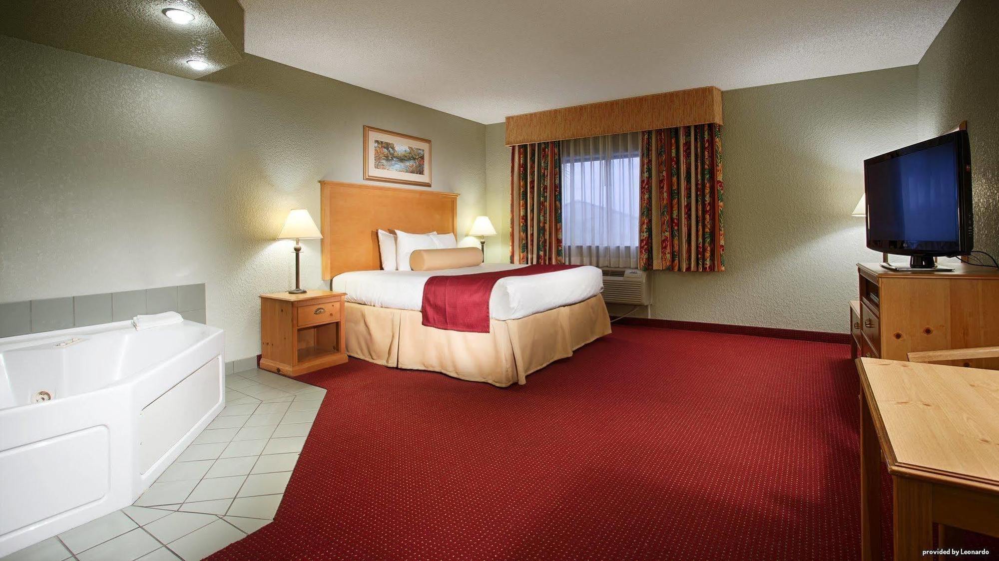 Best Western Plus Sebastian Hotel & Suites Exterior foto